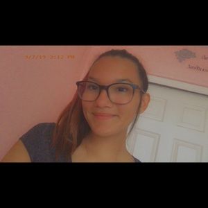 Meet your Posher, Mikenzie